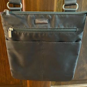 Baggallini Crossbody
